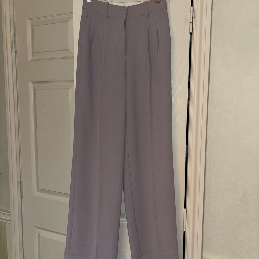 Effortless Lavender Pants - Picture 3 of 4